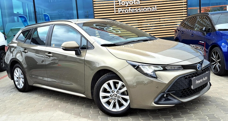 Toyota Corolla cena 135900 przebieg: 11900, rok produkcji 2023 z Ryglice małe 154